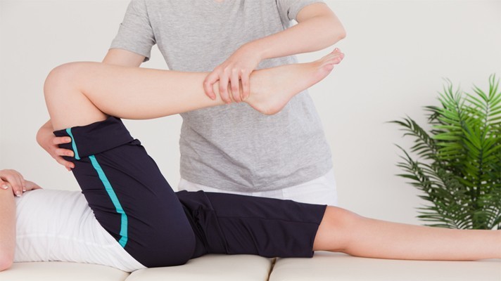 skausmas pėdos gydymo metodų sąnarių nukentėjusiosios alkūnės raiščiai