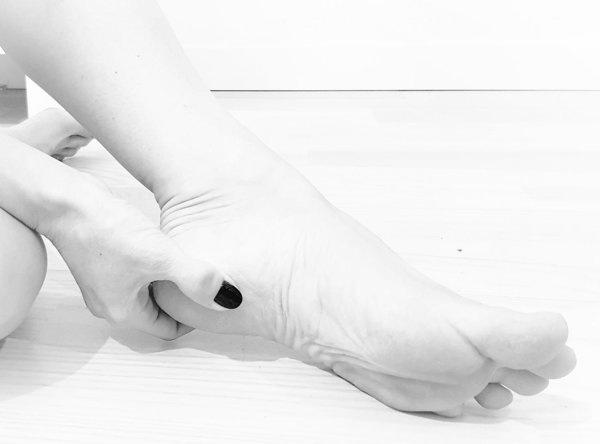 skausmas pėdos gydymo metodų sąnarių gydymas pirštų sąnarių po lūžių