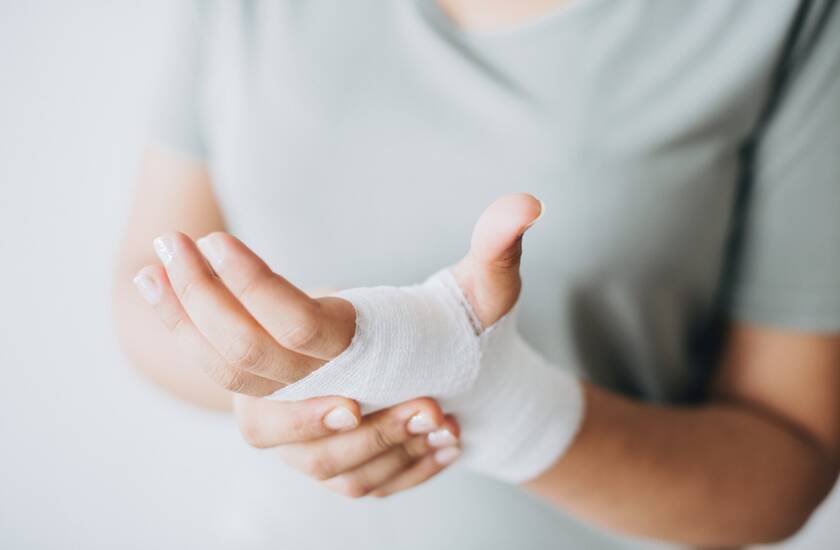 ligos nuo kaulų sąnarių rankas reumatinės artritas rankų