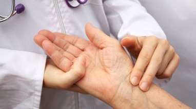 kas yra artritas šepečių rankos nedelsk iš sąnarių ligų
